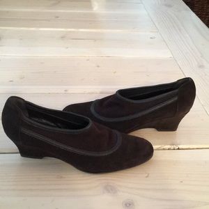 Prevata Italian Leather Glove Wedge